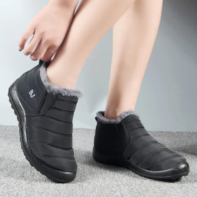 Vellavia Amaya Cozy Sneakers Boot